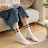 Sports and casual cotton socks, white striped long trendy socks for men and women, disposable men's socks details Picture